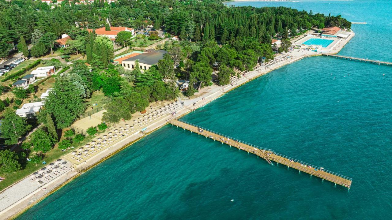 Villa Cedra - Hotel&Resort Adria Ankaran Exteriör bild